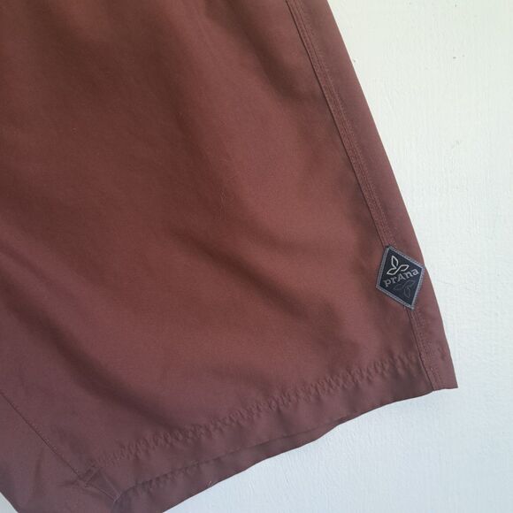 Prana Mojo Shorts Mens XL Red Rust Climbing Hiking Gym Yoga Quick Dry Outdoors - Picture 9 of 10